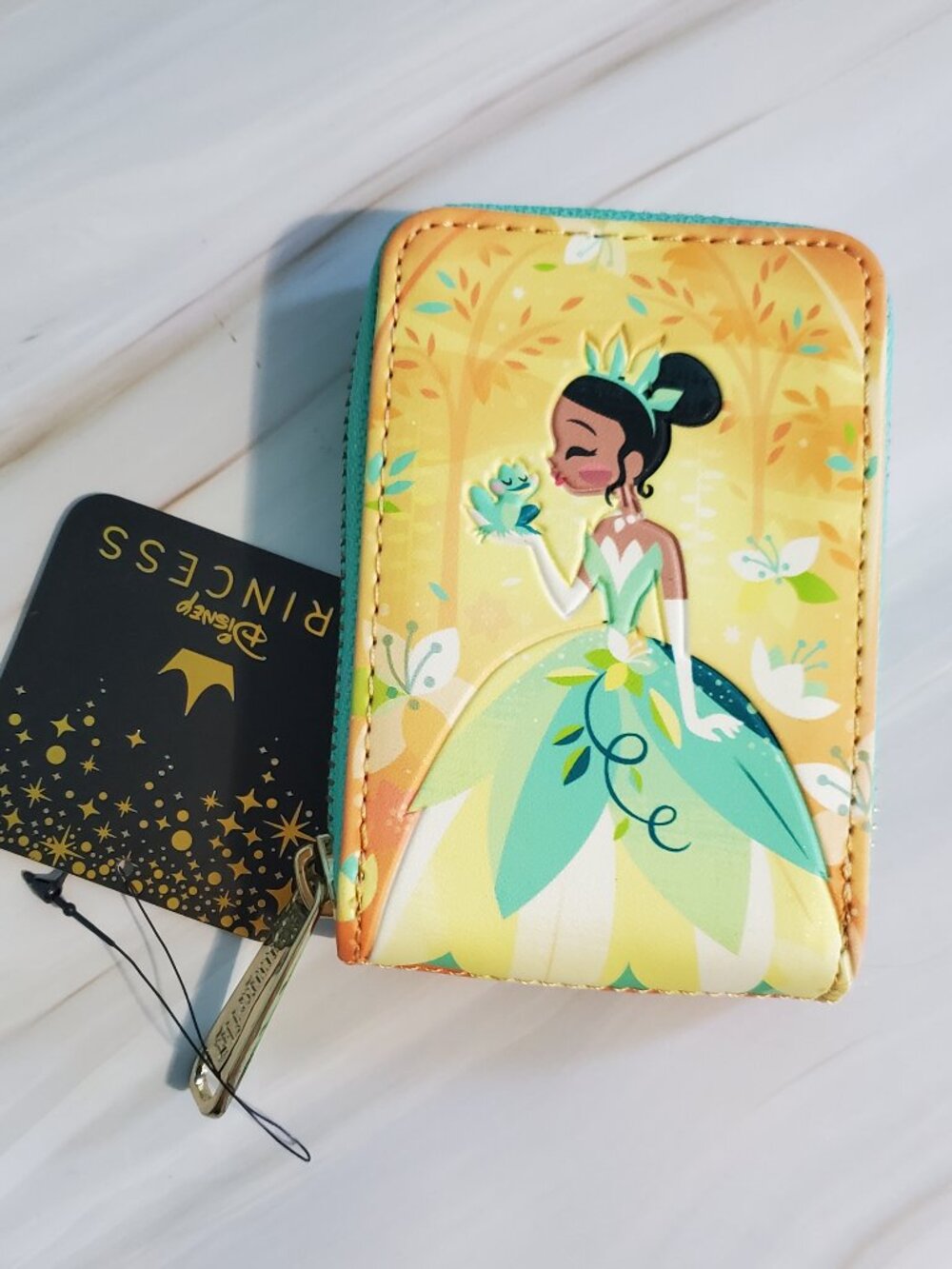NWT Loungefly x Disney Princess & The Frog Tiana Accordion Cardholder